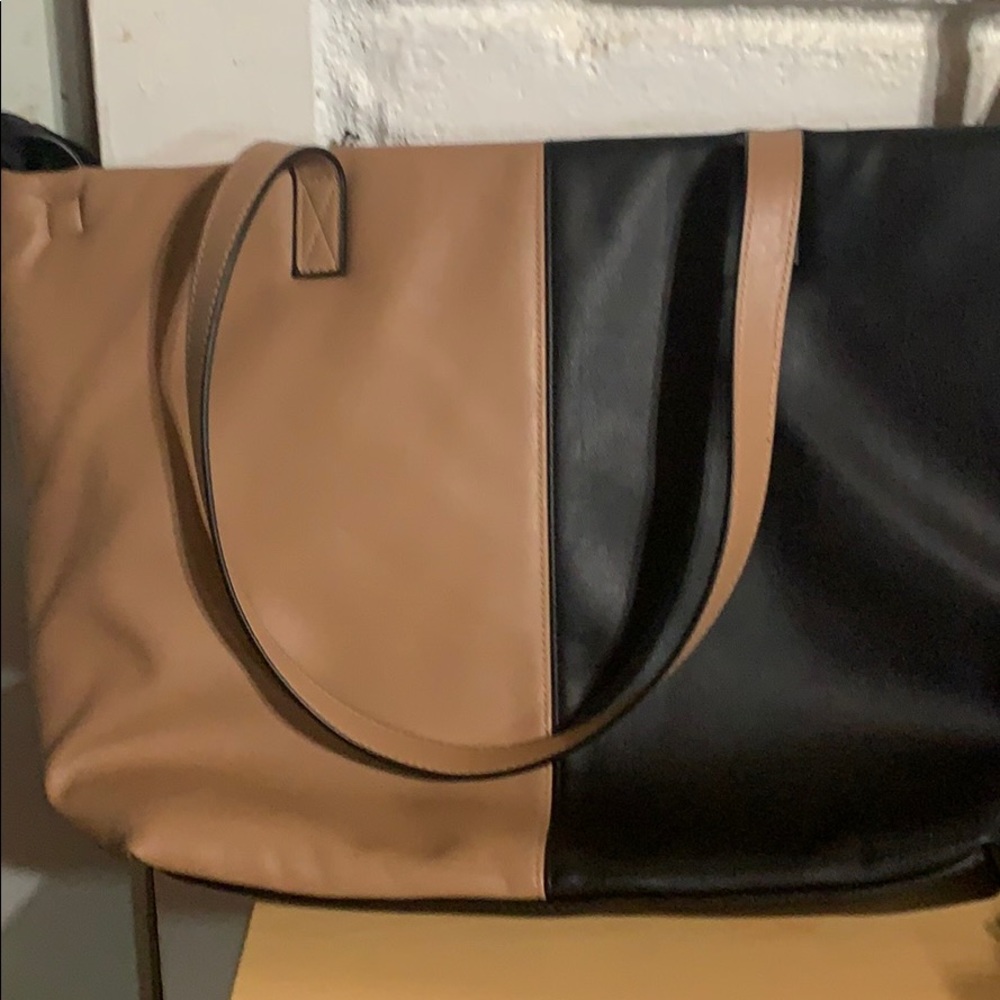 Hand bag or tote